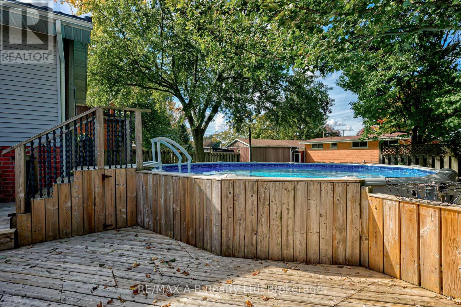 224 MORENZ DRIVE - 43
