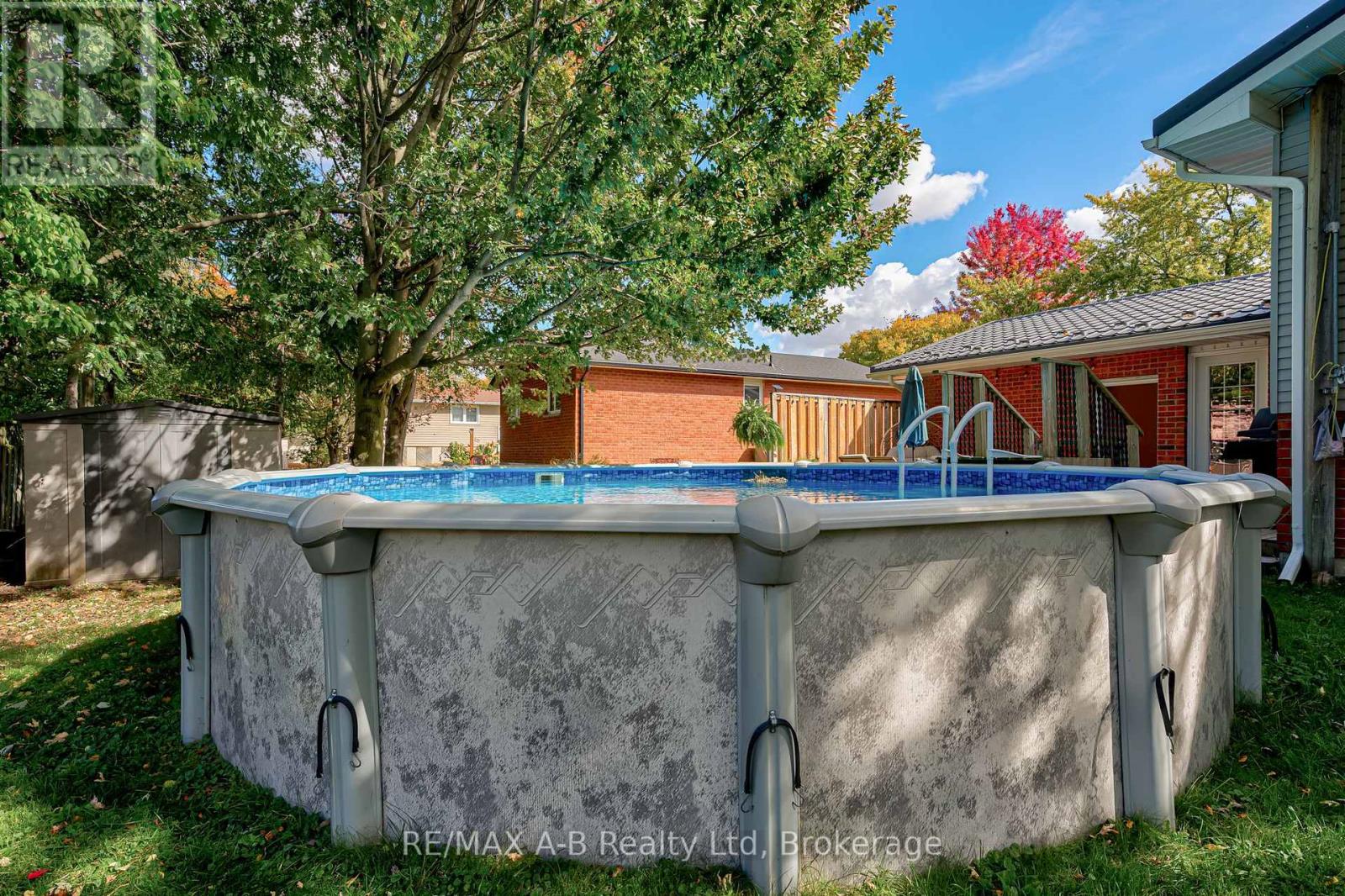 224 MORENZ DRIVE - 45
