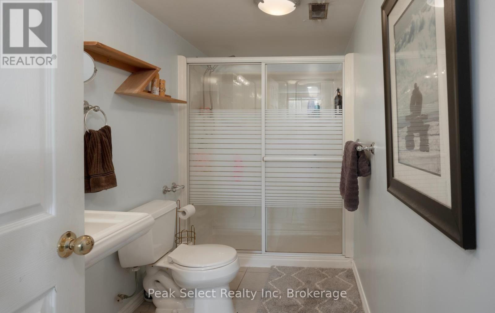 57 Parkhaven Crescent — photo 31