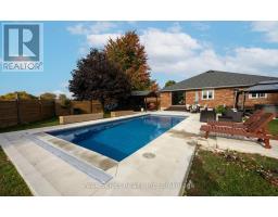 57 Parkhaven Crescent, St  Marys, ON N4X1E7 Photo 32