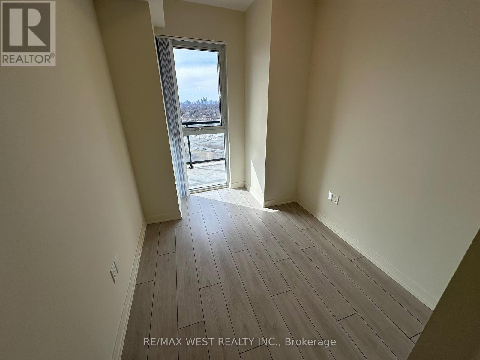 38 Annie Craig Drive — photo 14