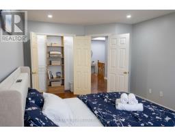 963 Hampton Crescent, Mississauga, ON L5G4G7 Photo 16