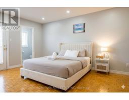 963 Hampton Crescent, Mississauga, ON L5G4G7 Photo 18