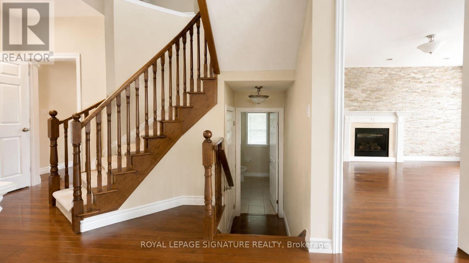461 Dougall Avenue — photo 13