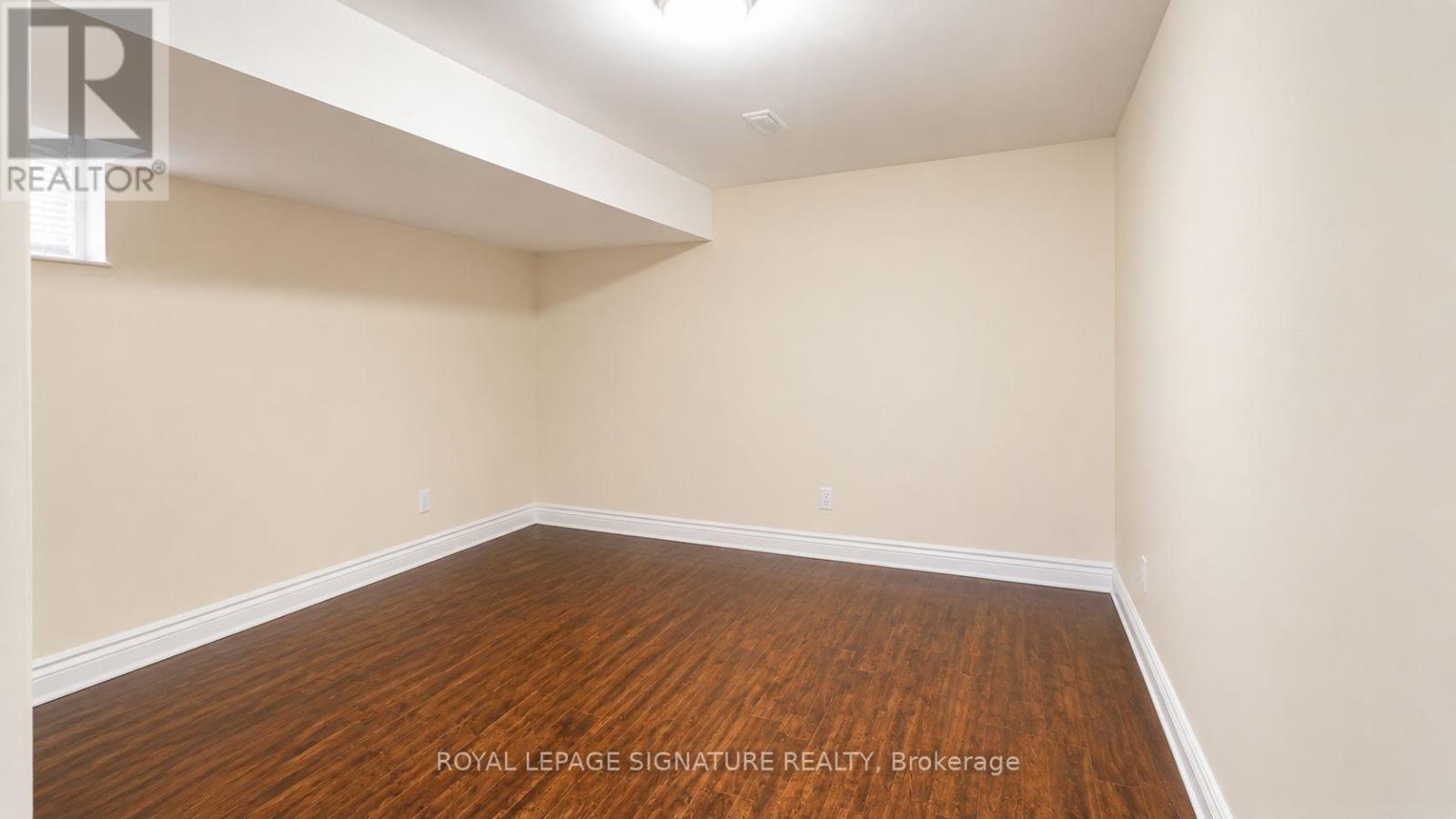 461 Dougall Avenue — photo 19