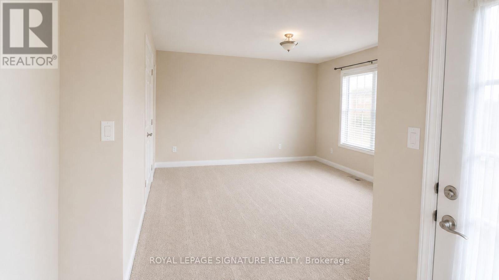 461 Dougall Avenue — photo 27