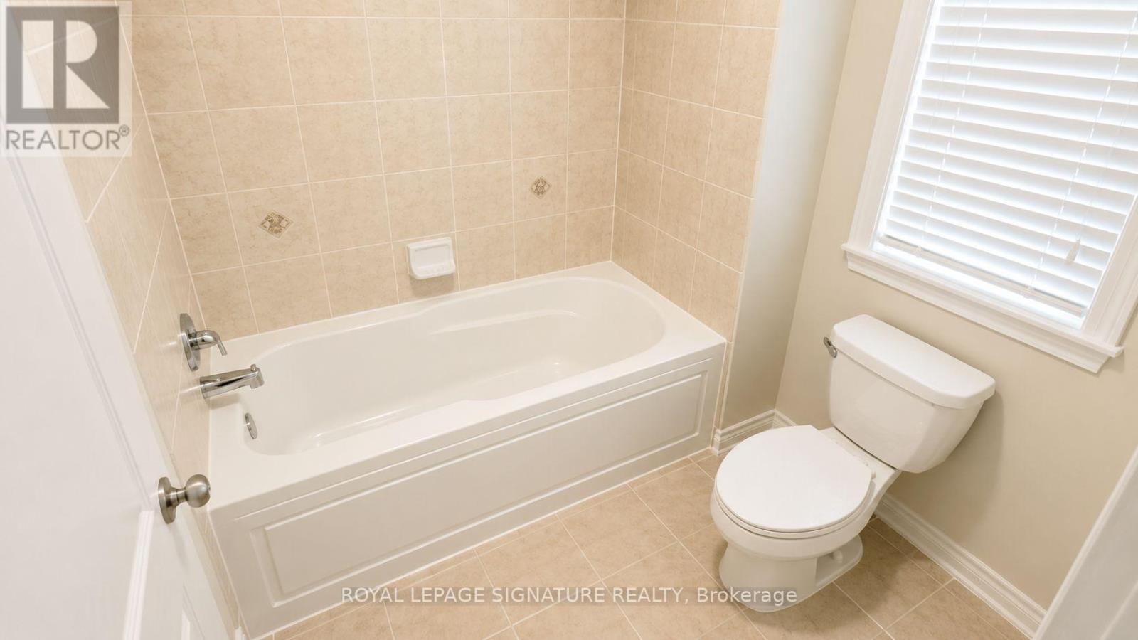 461 Dougall Avenue — photo 28