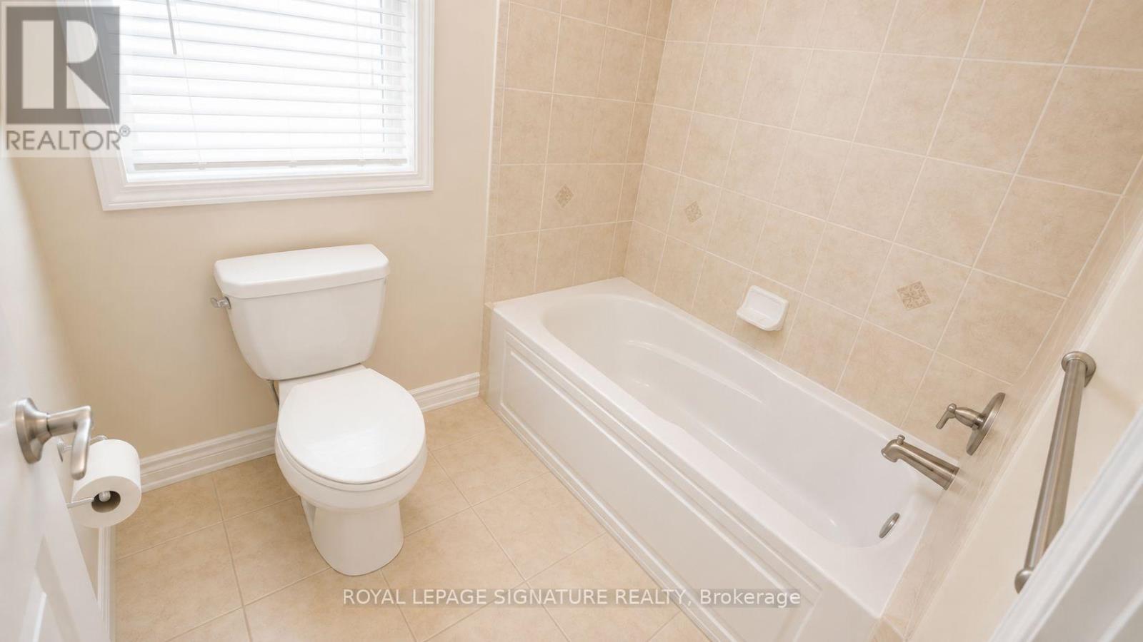 461 Dougall Avenue — photo 31