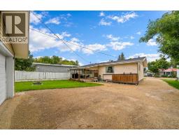 123 3 Avenue E, Bow Island, AB T0K0G0 Photo 33