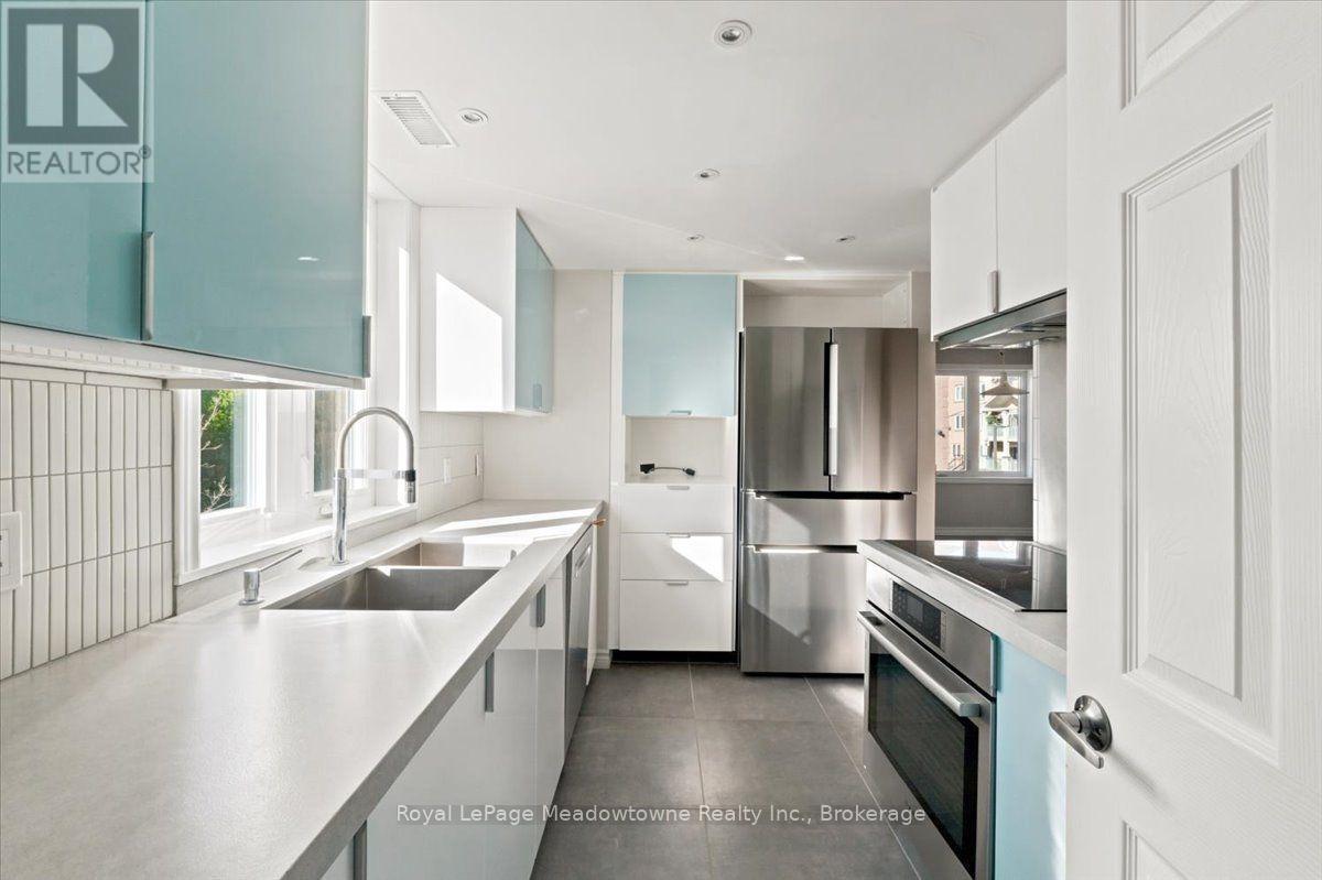 #109 75 WELDRICK ROAD E - 16