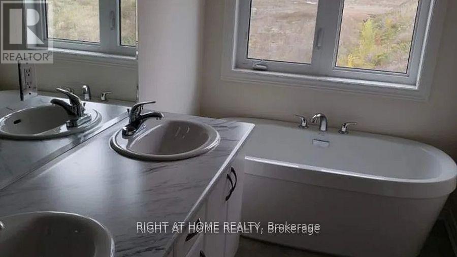 27 Bayonne Drive — photo 14