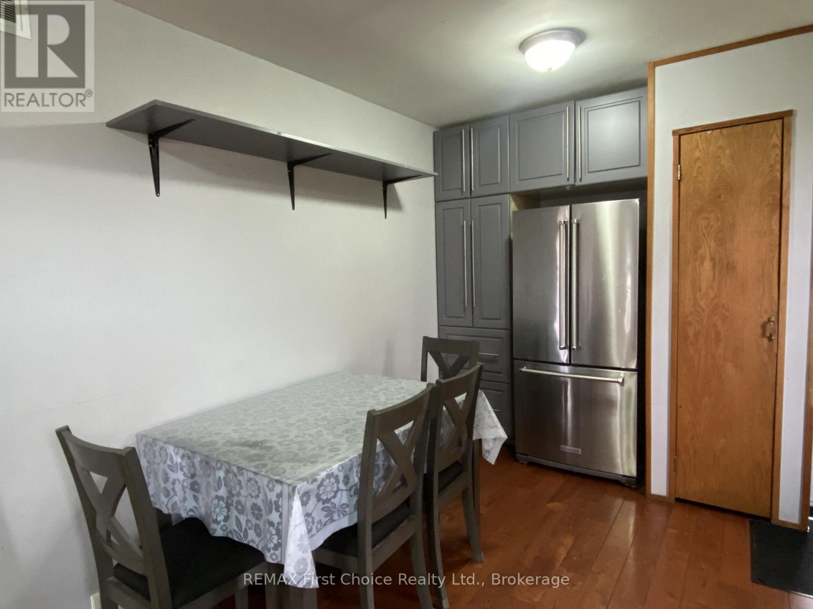 722 CATHERINE STREET - 5