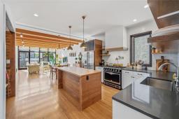 940 John Bruce Road, Winnipeg, MB R3X1Y5 Photo 13