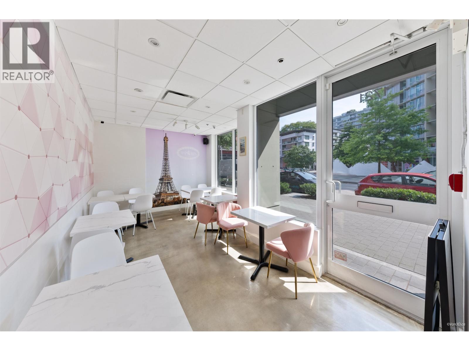Photo of 1731 MANITOBA STREET 12