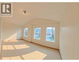 210 Panamount Hill NW - photo 18