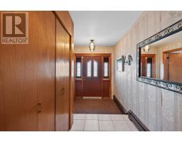 Bedroom - 18467 Highway 7, Popes Harbour, NS B0J3H0 Photo 10