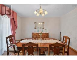 Primary Bedroom - 18467 Highway 7, Popes Harbour, NS B0J3H0 Photo 14