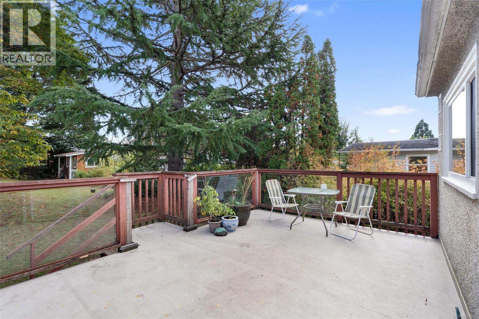 2825 Rockwell Ave - 29