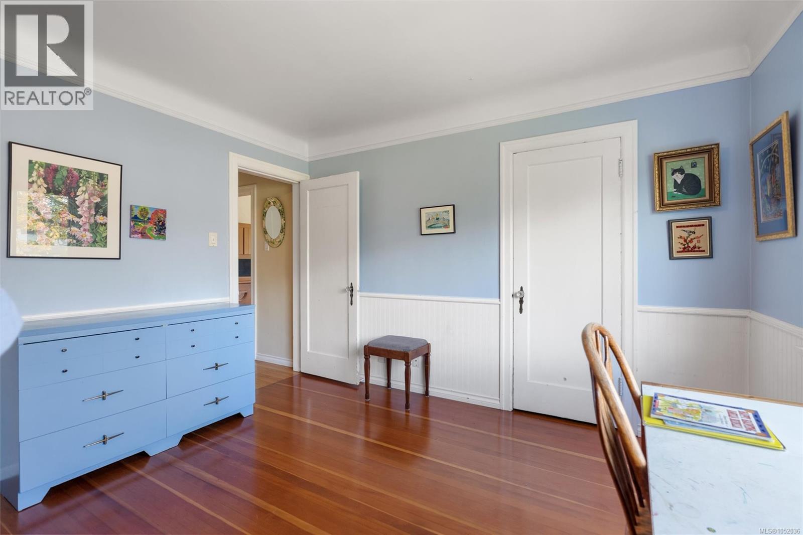 2825 Rockwell Ave - 12