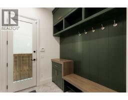 627 16 Street NW - photo 15