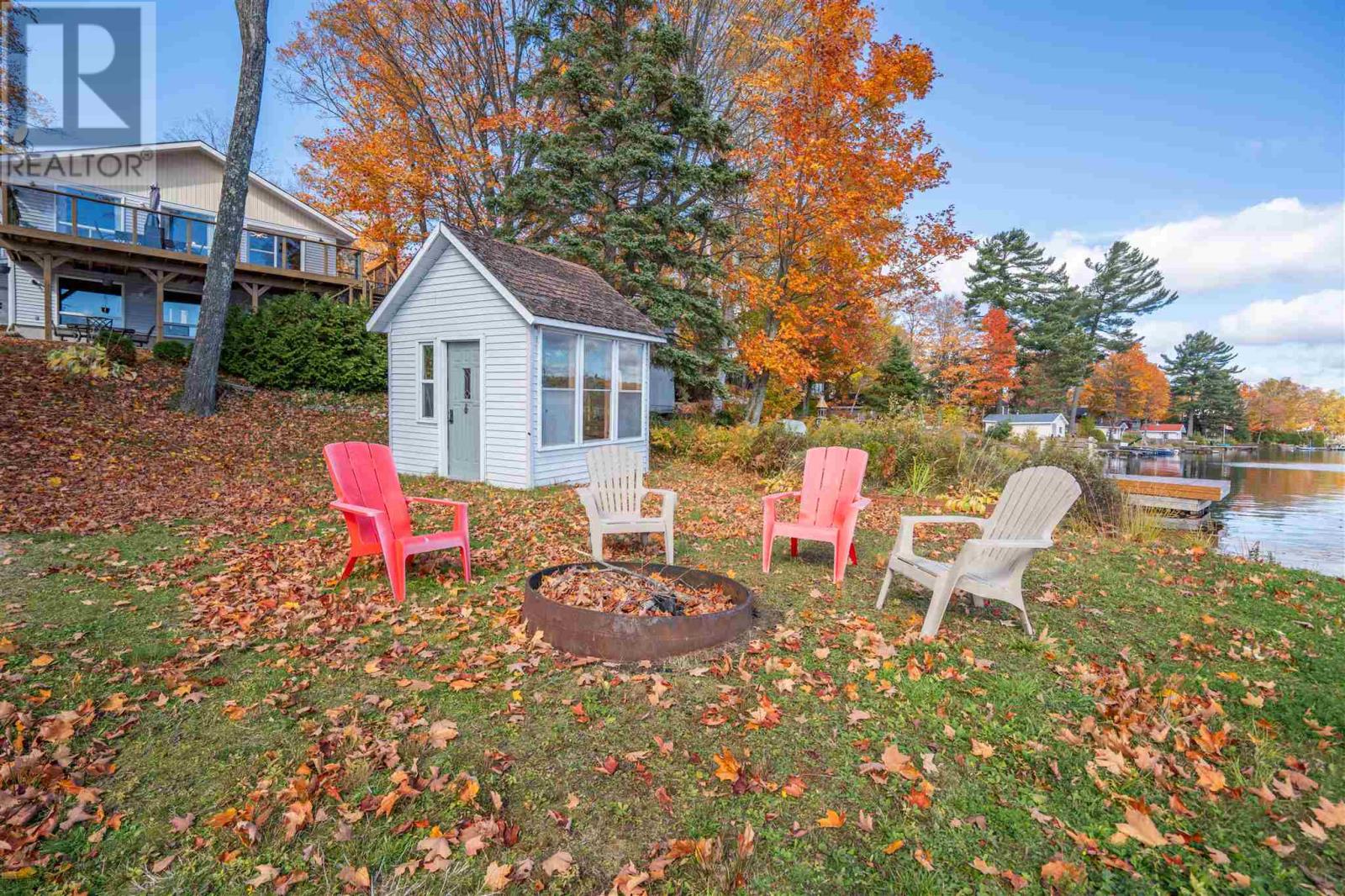 63 Heyden Lake RD - 5