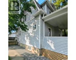 261 22nd Street E, Prince Albert, SK S6V1N2 Photo 33