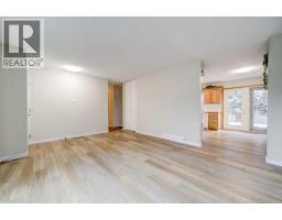 174 Eagle Road N - photo 6