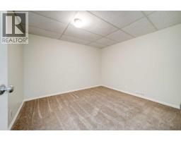 174 Eagle Road N - photo 25