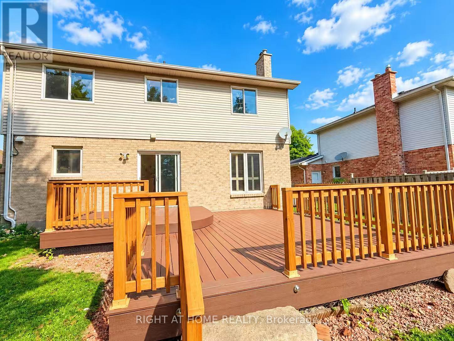1023 AURORA COURT - 36