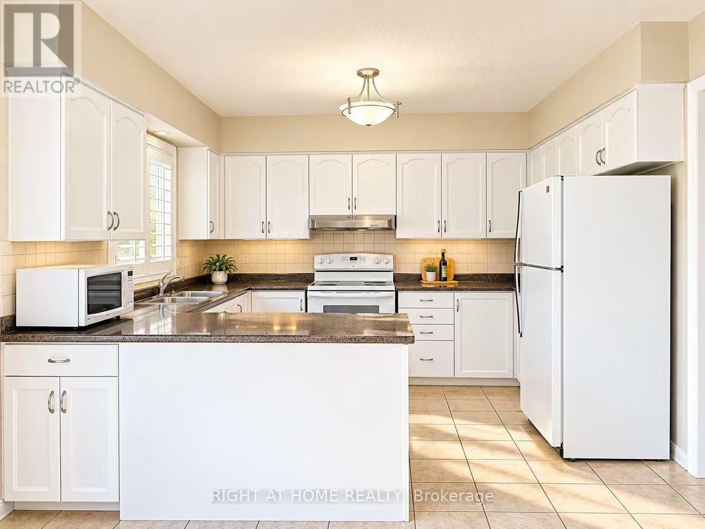 1023 AURORA COURT, London North (North I) — photo 7