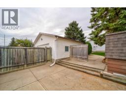 174 Eagle Road N - photo 38