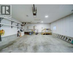 174 Eagle Road N - photo 43