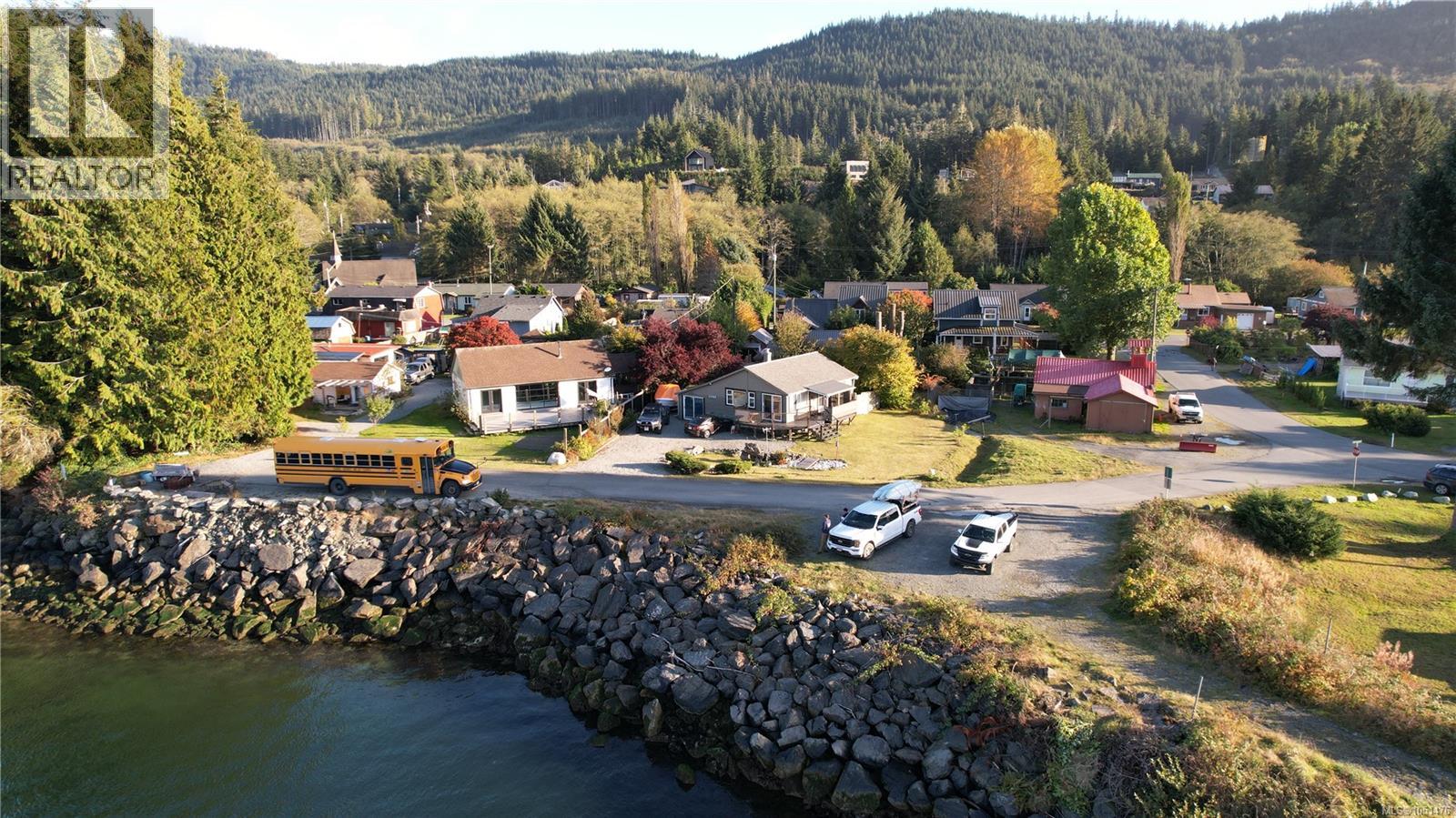 16985 Clo-oose Pl, Port Renfrew - Image 1