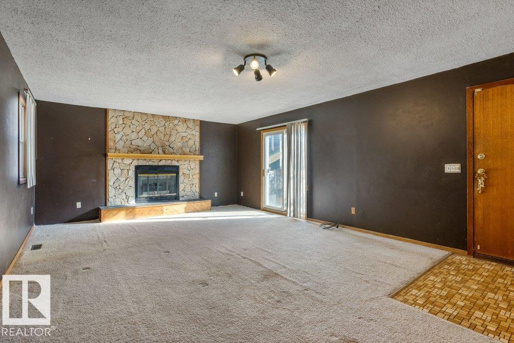12335 89 ST NW - 13