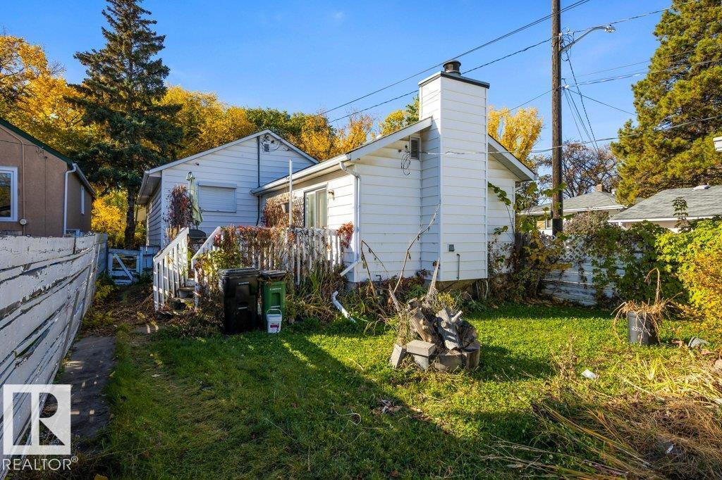 12335 89 ST NW - 29