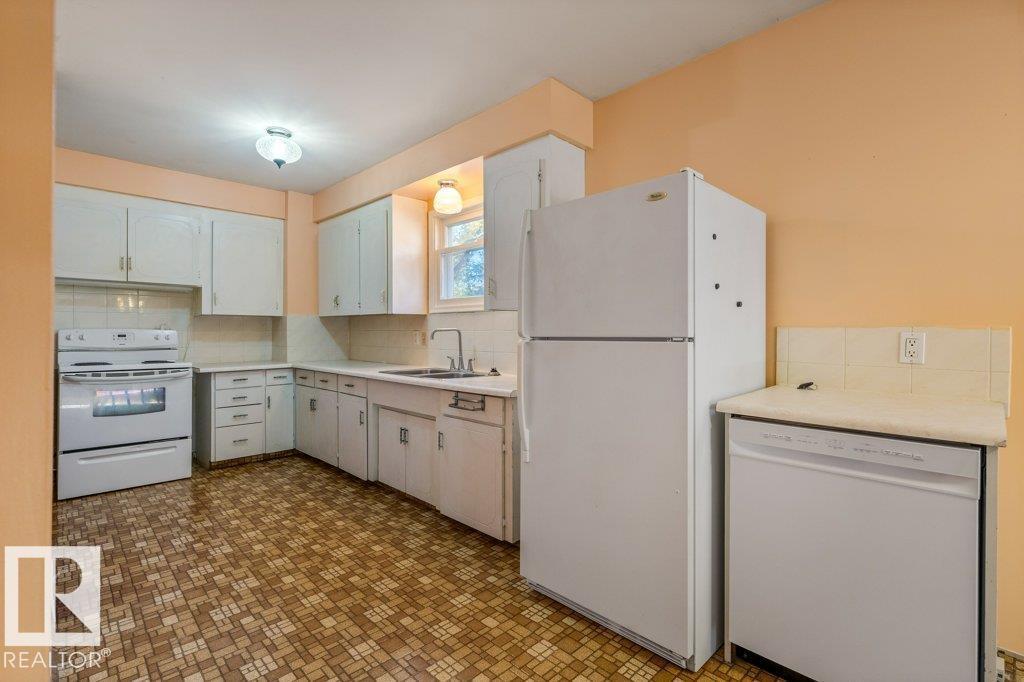12335 89 ST NW - 7