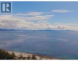 2648 Vancouver Blvd, Savary Island, BC V0N2G0 Photo 9