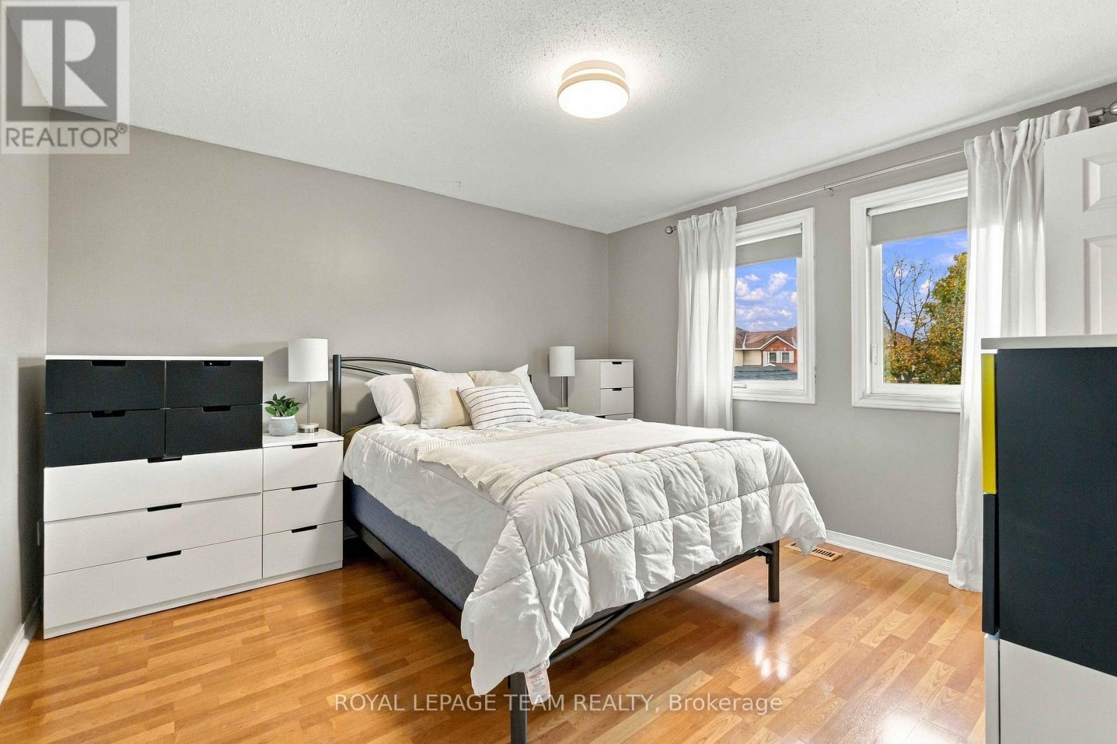 68 Woodbury Crescent — photo 14