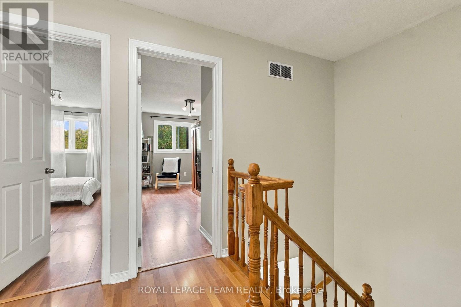 68 Woodbury Crescent — photo 20