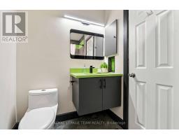 68 Woodbury Crescent, Ottawa, ON K1G5E1 Photo 17