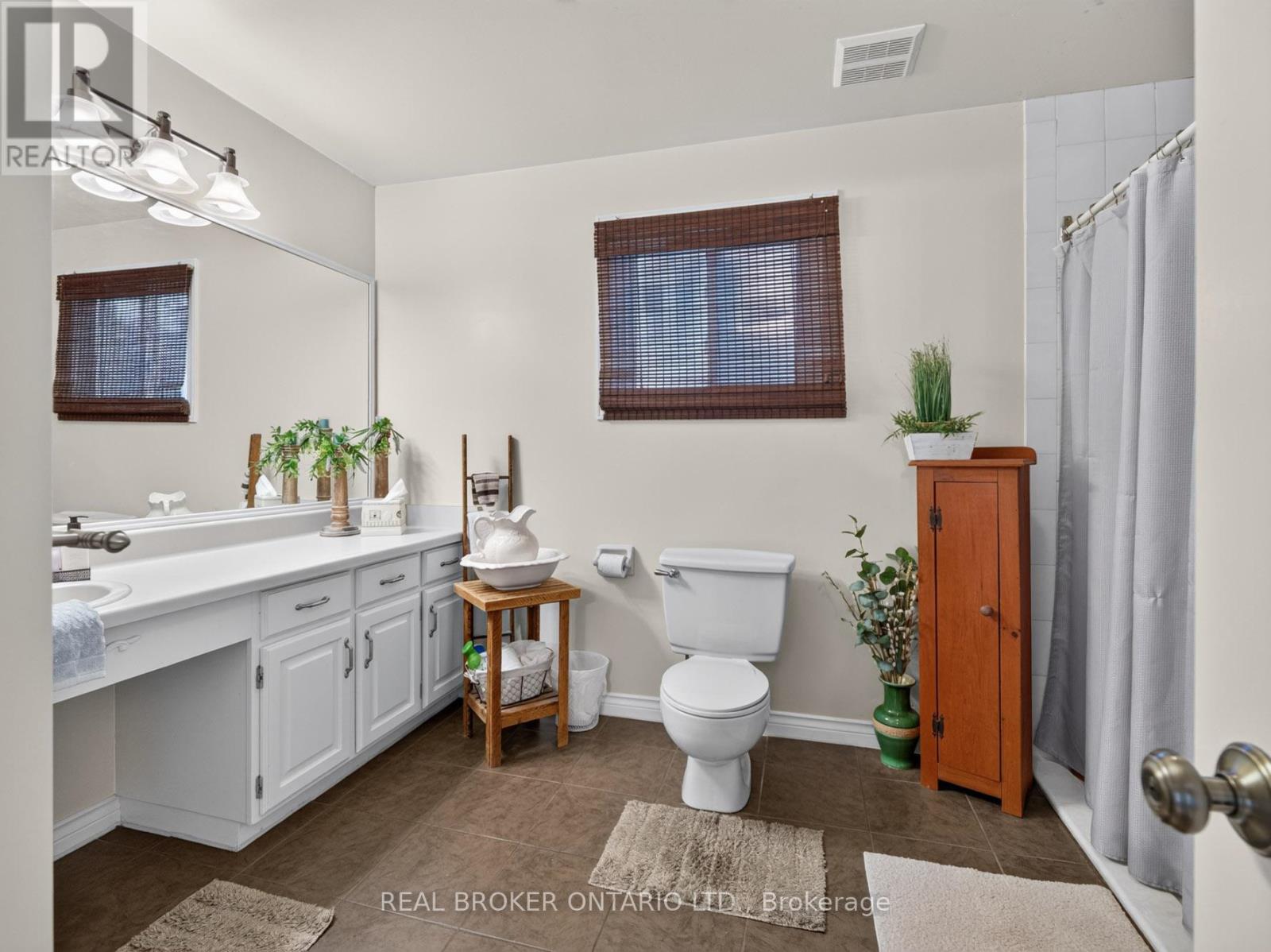 133 LEASIDE DRIVE, Welland (N. Welland) — photo 9