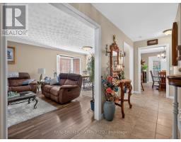 Dining room - 133 Leaside Drive, Welland, ON L3C6N4 Photo 6