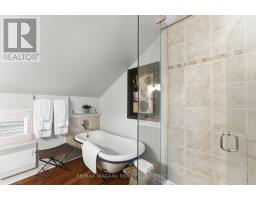 Laundry room - 18 Dalhousie Avenue, St  Catharines, ON L2N4W4 Photo 12