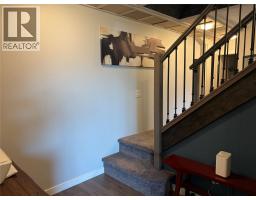 265 8th Avenue, Montrose, BC V0G1P0 Photo 18