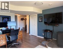 265 8th Avenue, Montrose, BC V0G1P0 Photo 22