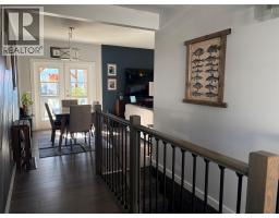 265 8th Avenue, Montrose, BC V0G1P0 Photo 13
