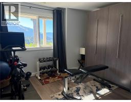 265 8th Avenue, Montrose, BC V0G1P0 Photo 26