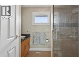 758 Fleming Drive, Kamloops, BC V1S1B3 Photo 38