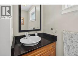 758 Fleming Drive, Kamloops, BC V1S1B3 Photo 39