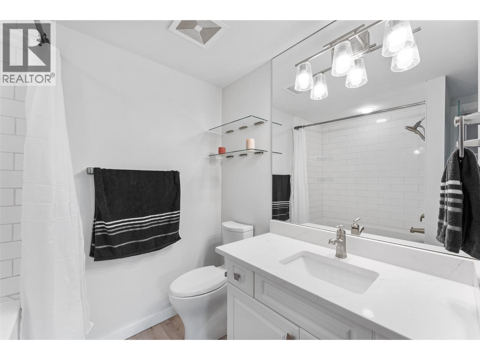 3550 Woodsdale Road Unit# 111, Lake Country